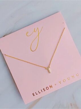 Gold Initial 'T’ Pendant Necklace - Pink Card